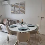 Lejlighed T3 Design, Terrasse Plein Sud & Clim, Proche Plages Fréjus